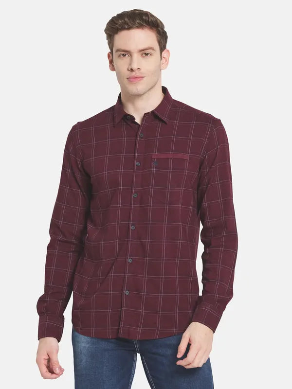 Men Maroon Checked Casual Shirt