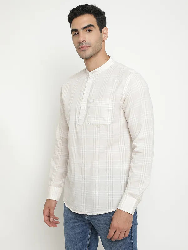 Mettle Men White Opaque Casual Shirt