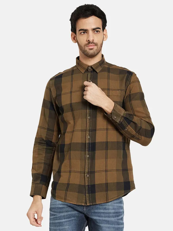 Mettle Men Brown Opaque Checked Casual Shirt