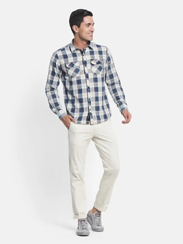 Men White Blue Checked Regular Fit Cotton Casual Shirt