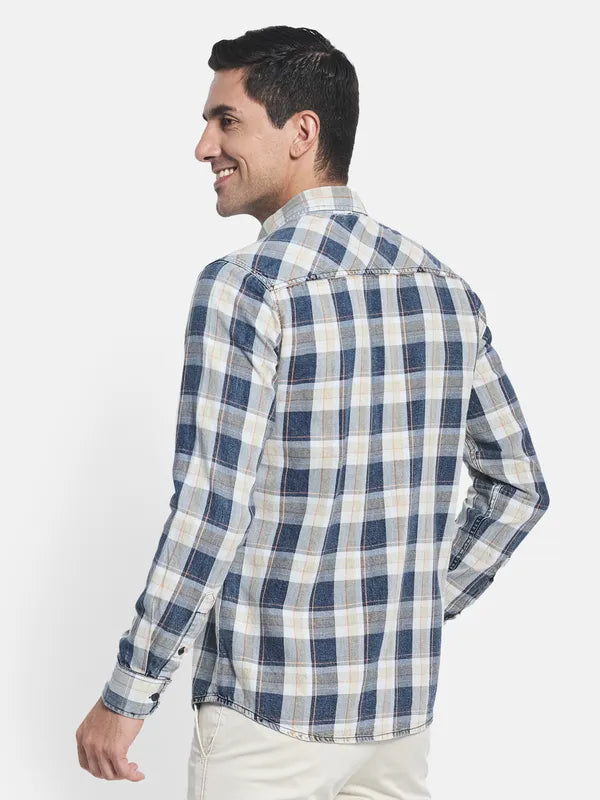 Men White Blue Checked Regular Fit Cotton Casual Shirt