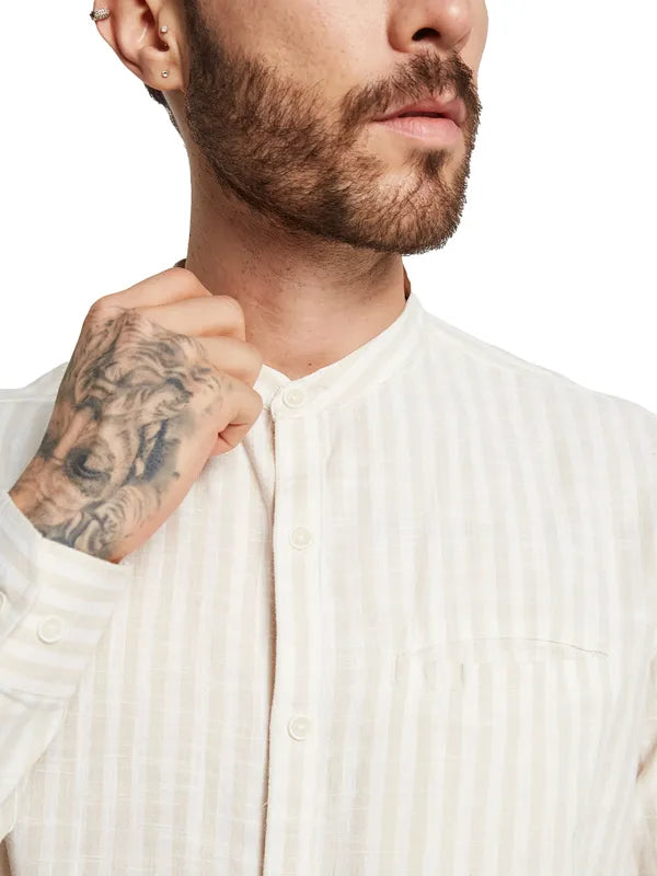 Mettle Men Opaque Striped Casual Shirt