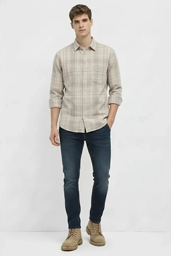 Men Checked Casual Shirt