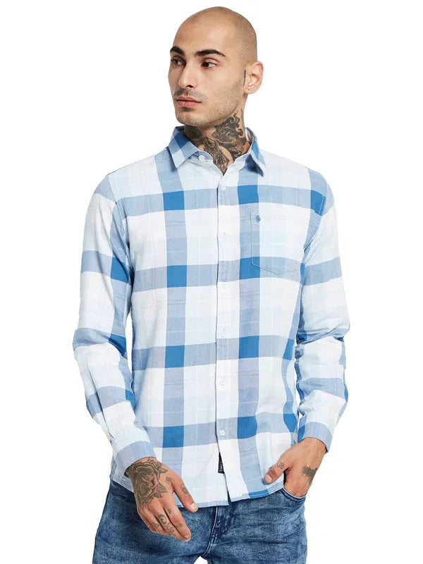 Mettle Spread Collar Checked Cotton Casual Shirt