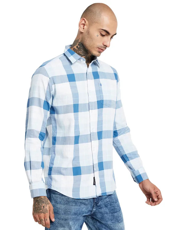 Mettle Spread Collar Checked Cotton Casual Shirt