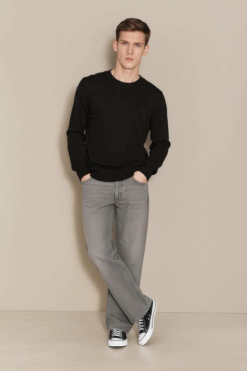 Men Black Solid Round Neck Sweater