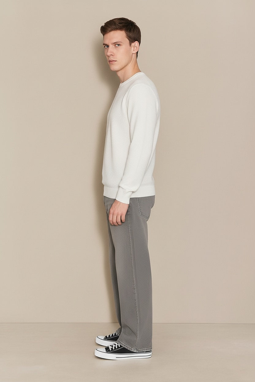 Men Solid Round Neck Sweater