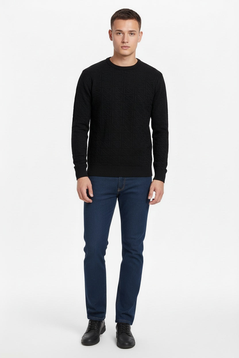Men Solid Round Neck Sweater