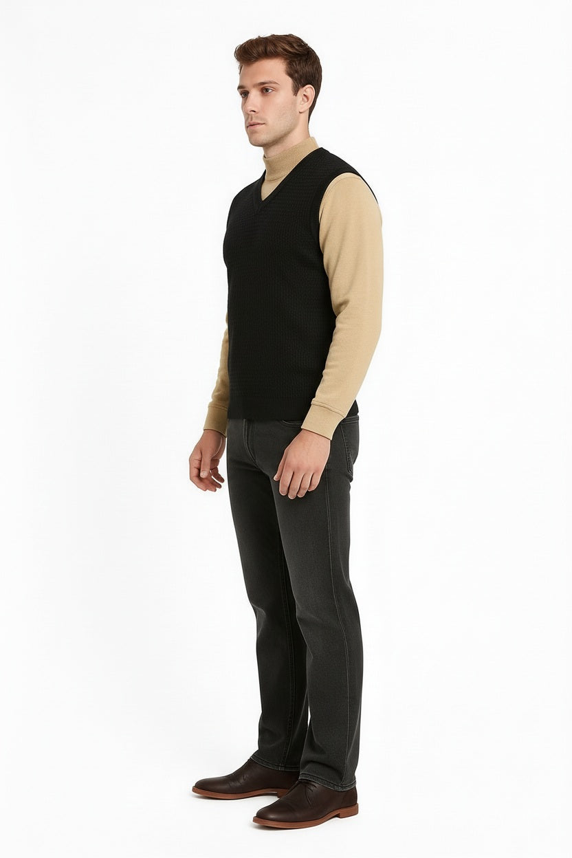 Men Black Solid V- Neck Sweater