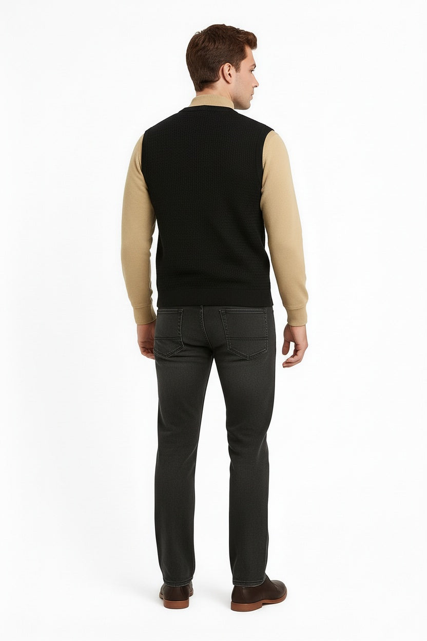 Men Black Solid V- Neck Sweater