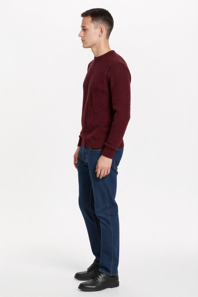 Men Solid Round Neck Sweater