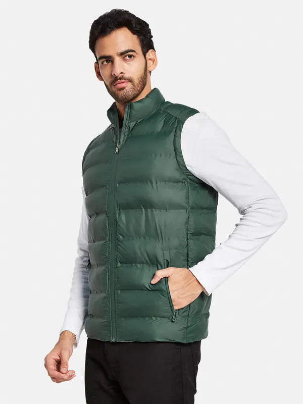 Mettle Men Green Colourblocked Reversible Longline Sporty Jacket