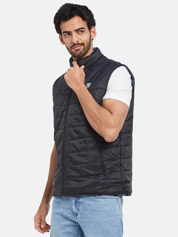 Mettle Mock Collar Sleeveless Padded Jacket