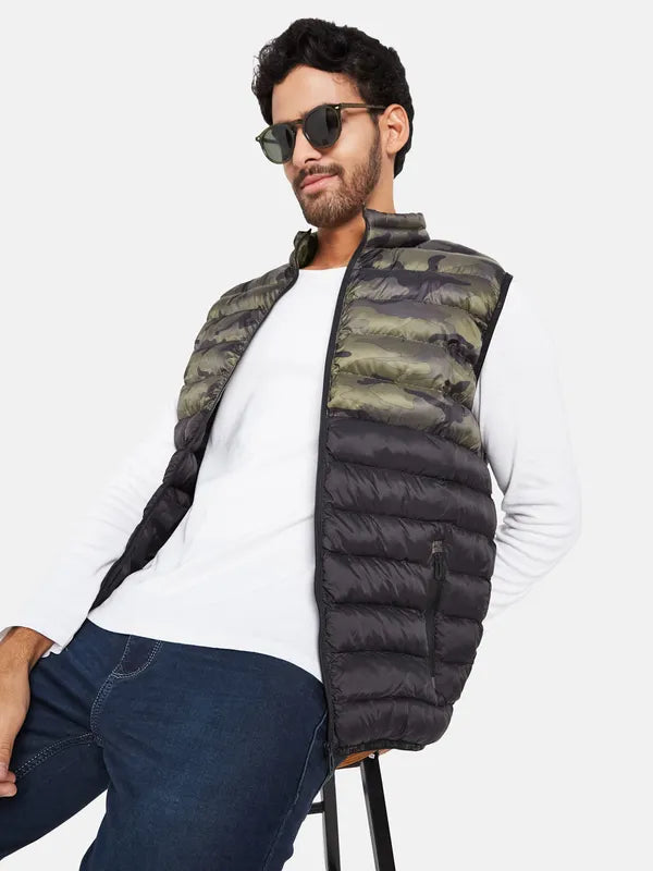 Mettle Men Olive Green Camouflage Woven Jacket