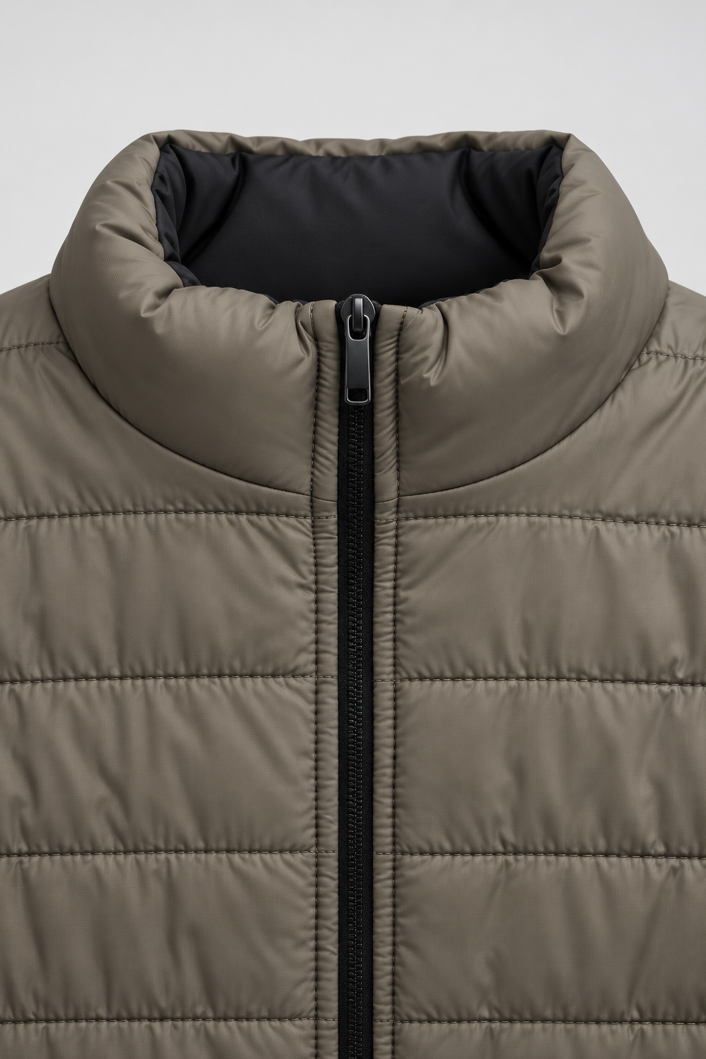Women’s Black-Espresso Reversible Lightweight Ultra-Warm Puffer Gilet – Regular Fit
