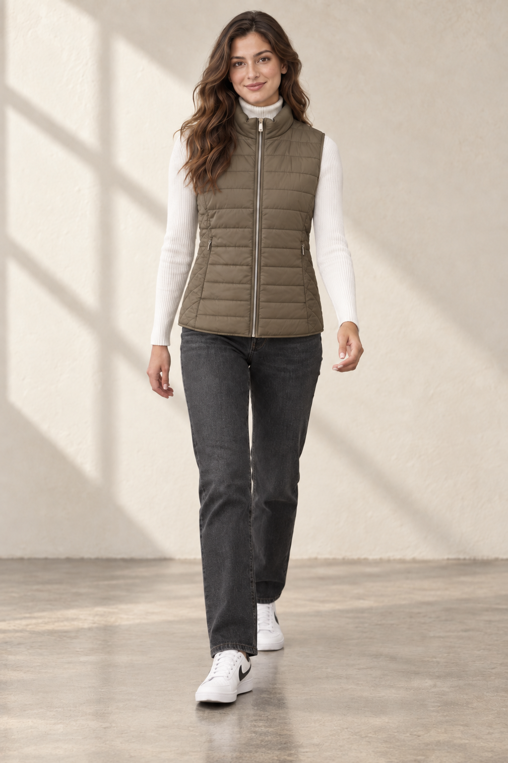 Women’s Lightweight Reversible Woven Puffer Gilet – Mud Dark Beige Regular Fit