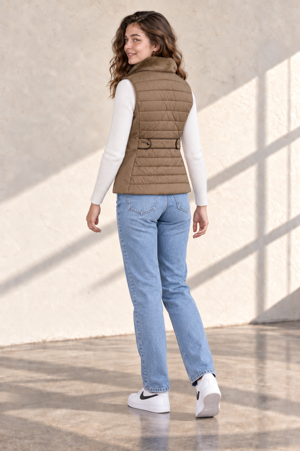 Women’s Fawn Nylon Puffer Gilet with Fur Collar – Regular Fit Sleeveless Winter Jacket