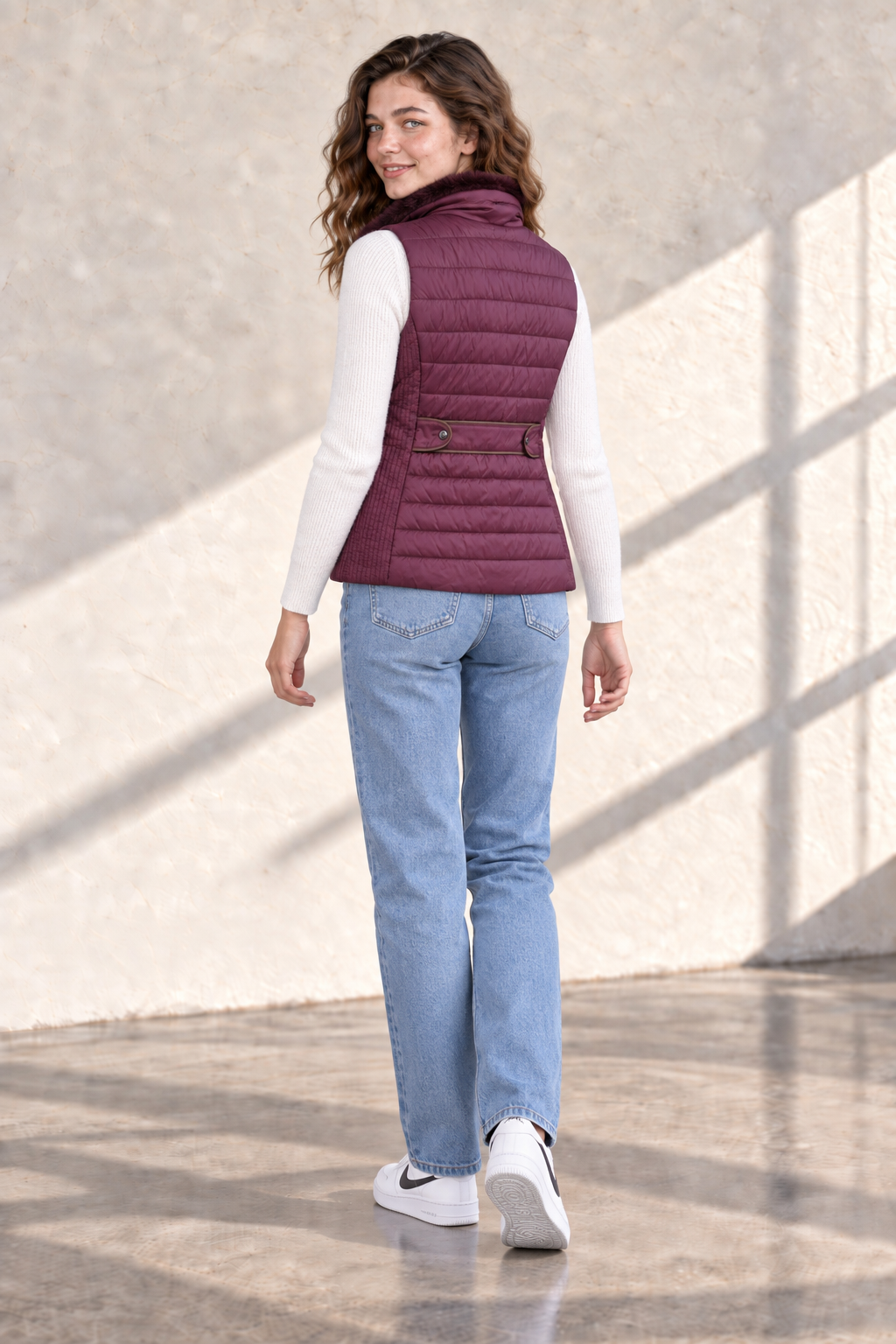 Women’s Wine Nylon Puffer Gilet with Fur Collar – Regular Fit Sleeveless Winter Jacket