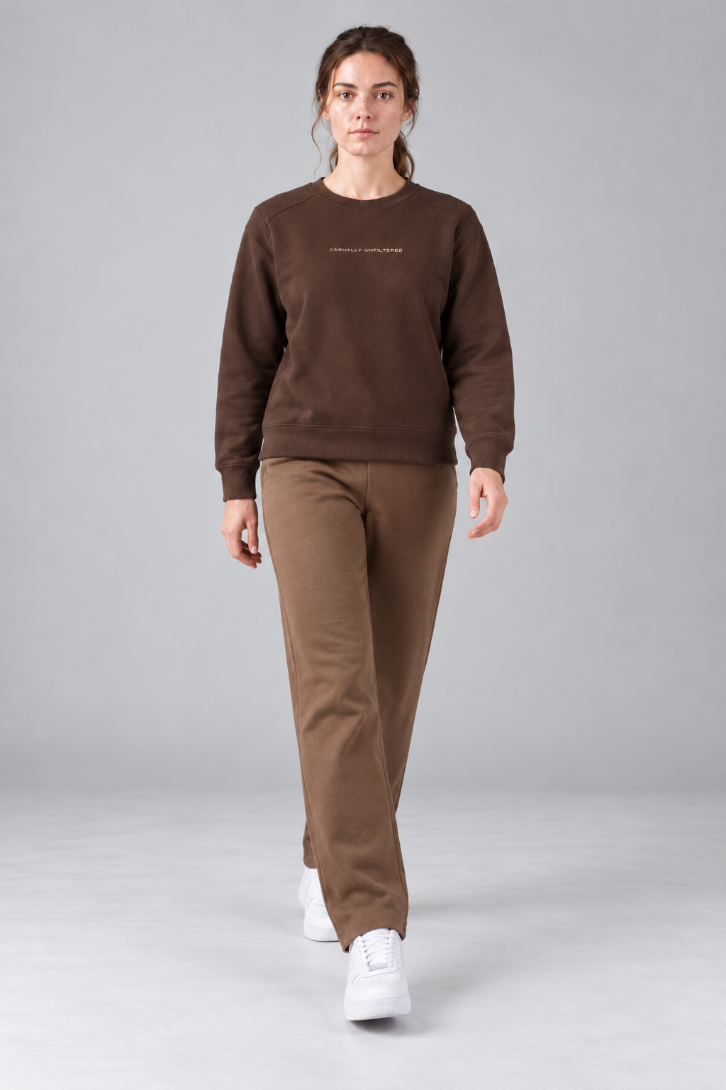 Women’s Espresso Brushed Cotton Fleece Core Sweatshirt – Regular Fit