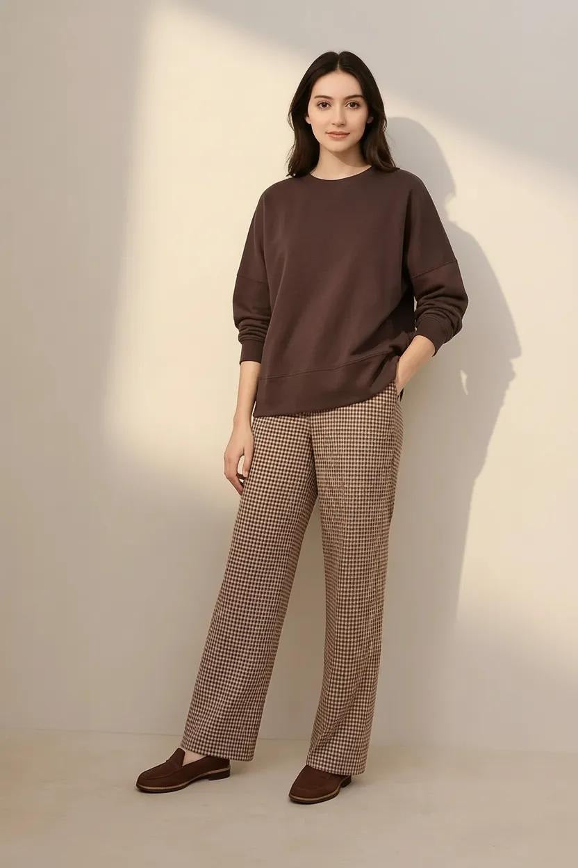 Women Solid Round Neck Sweatshirt