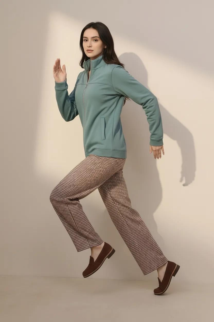 Women Solid Mandarin Neck Sweatshirt