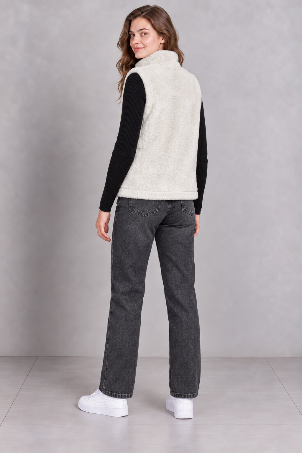 Women’s Arona Double-Sided Coral Fleece Gilet – Regular Fit Full-Zip Winter
