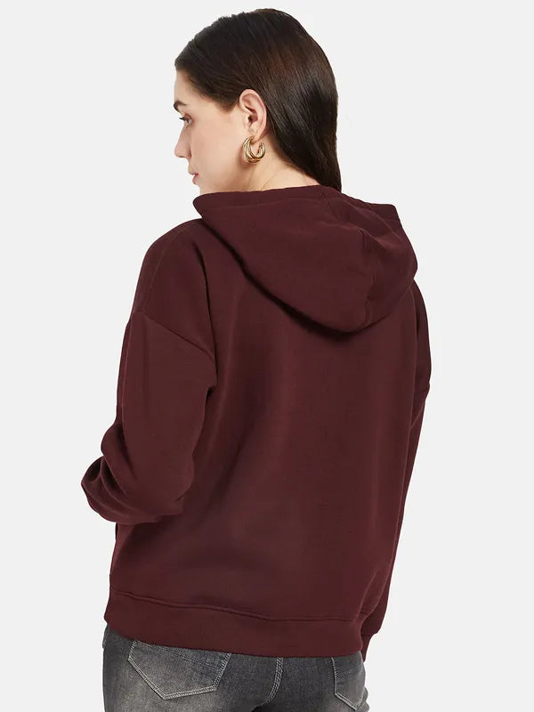 Mettle Women Maroon Printed Hooded Sweatshirt