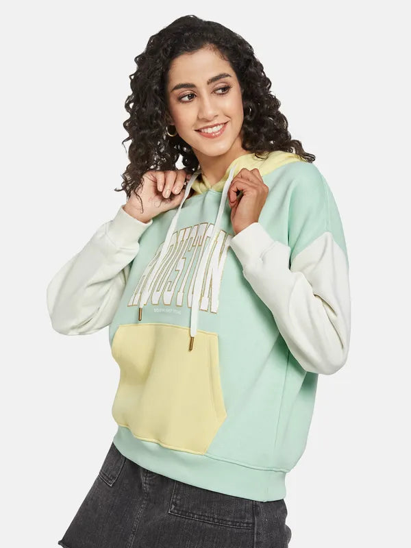 Mettle Women Green Printed Hooded Sweatshirt