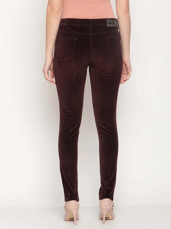 Mettle Women Maroon Stretchable Jeans