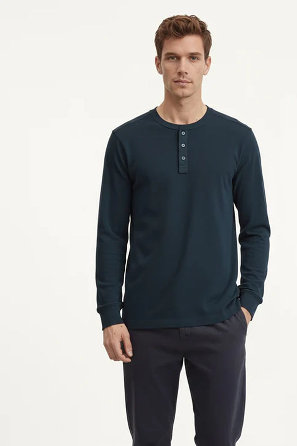 Men  Solid Henley Neck T-shirt