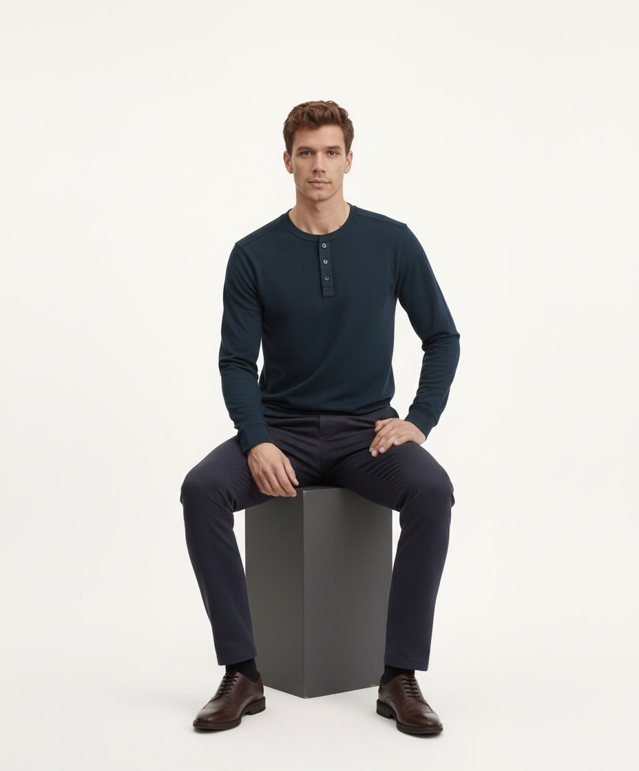 Men  Solid Henley Neck T-shirt