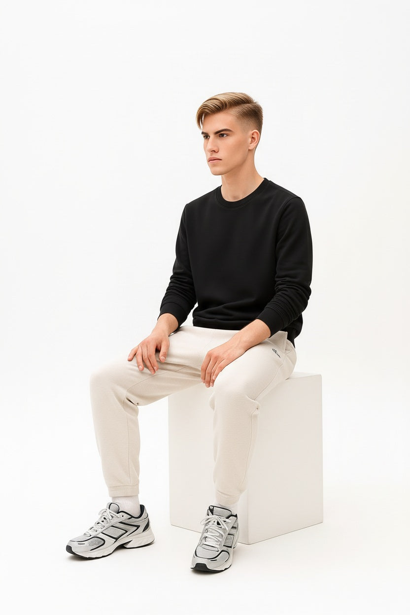 Men Solid Round Neck T-shirt