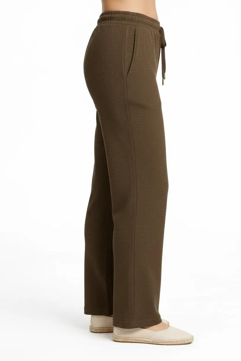 Women Tobacco Regular Fit Textured Cotton Track Pants