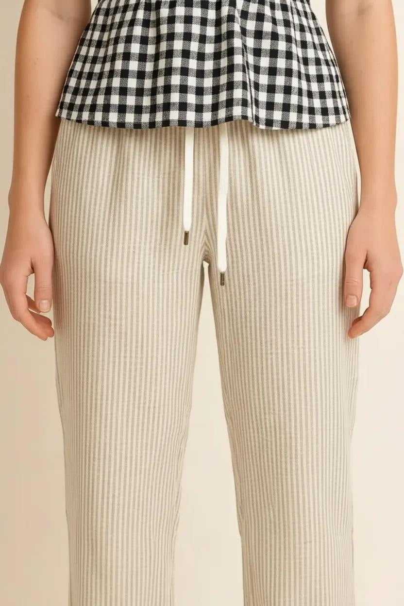 Women Mastic Regular Fit Striped Track Pants