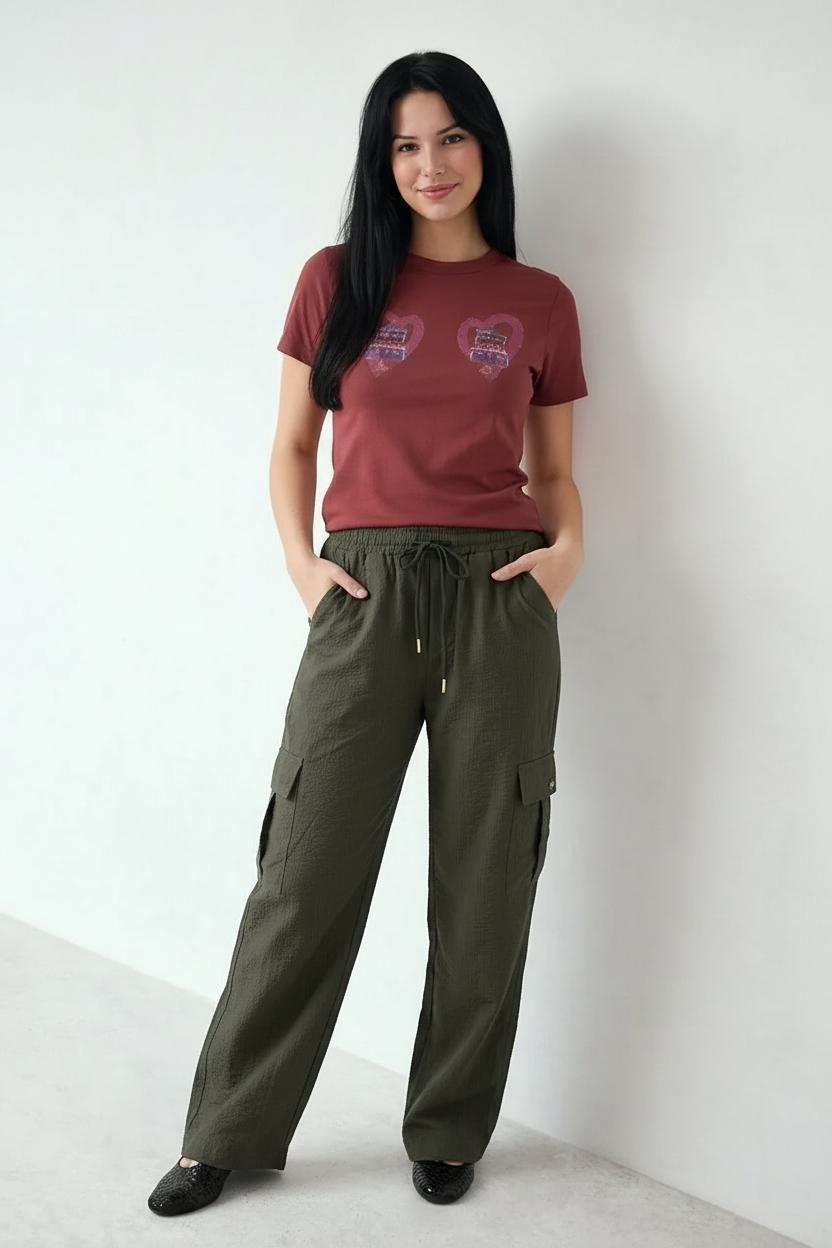 Women Army Regular Fit Textured Cargos