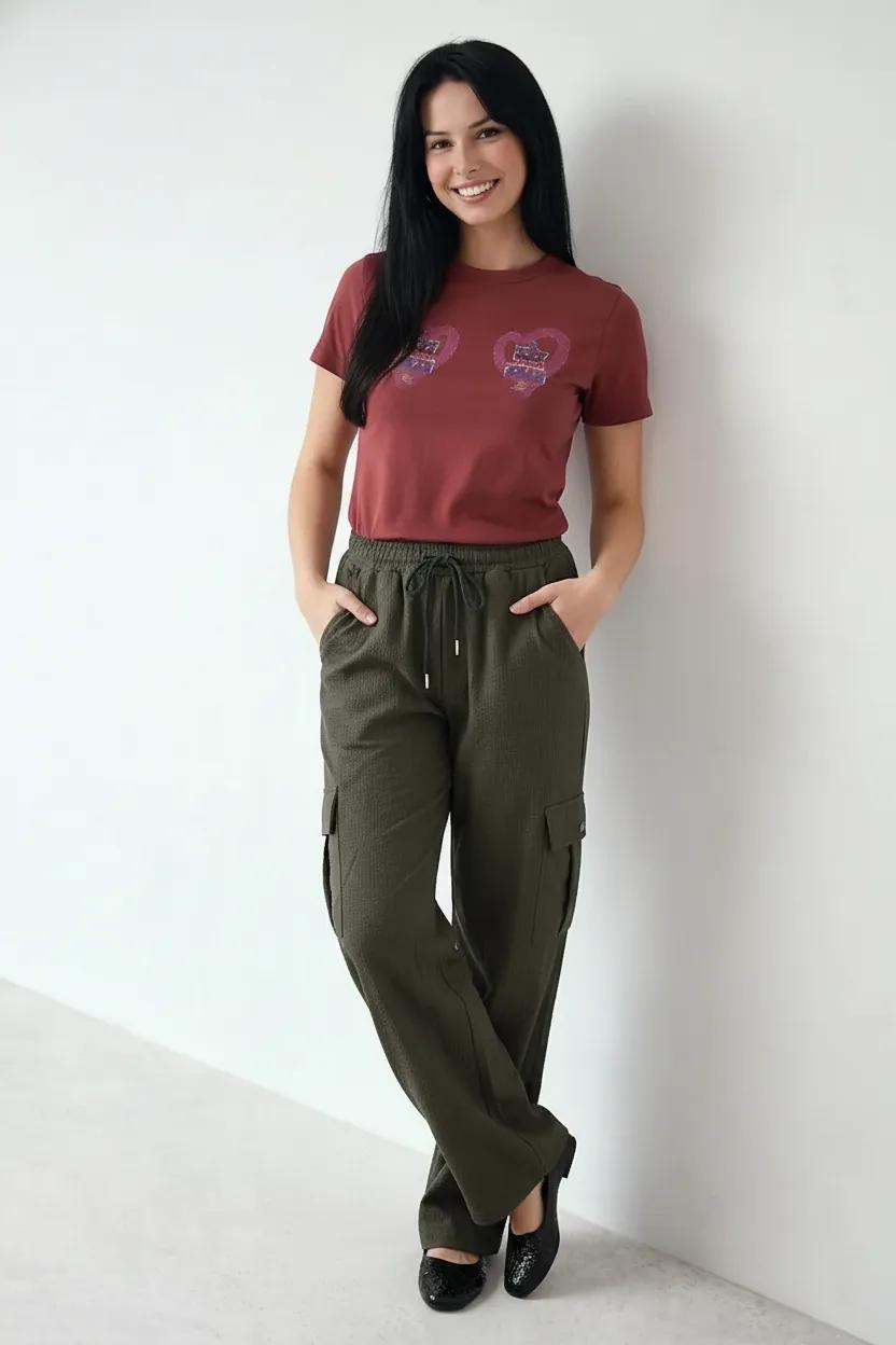Women Army Regular Fit Textured Cargos