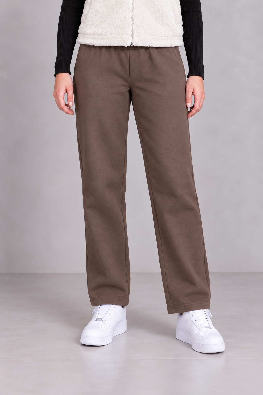 Women’s Cocoa Brushed Cotton Fleece Regular Fit Lower – Comfortable Winter Jogger Pants