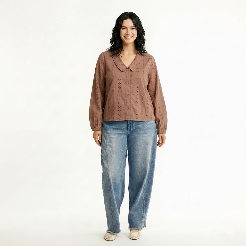 Women Malt Embroidered Peter Pan Collar Cotton Top