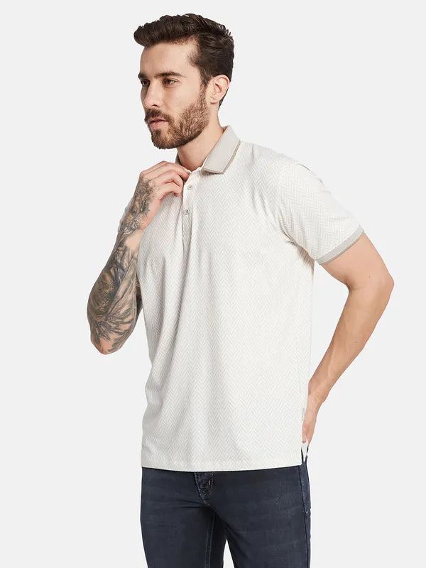 Octave Men Solid Polo Collar Pockets T-Shirt