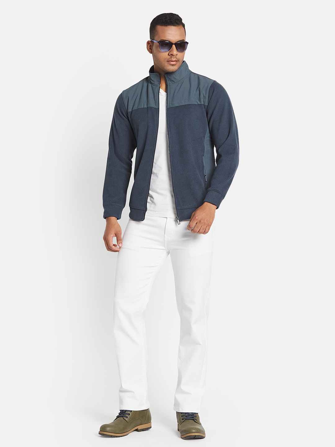 Octave Men Colourblocked Sweatshirt