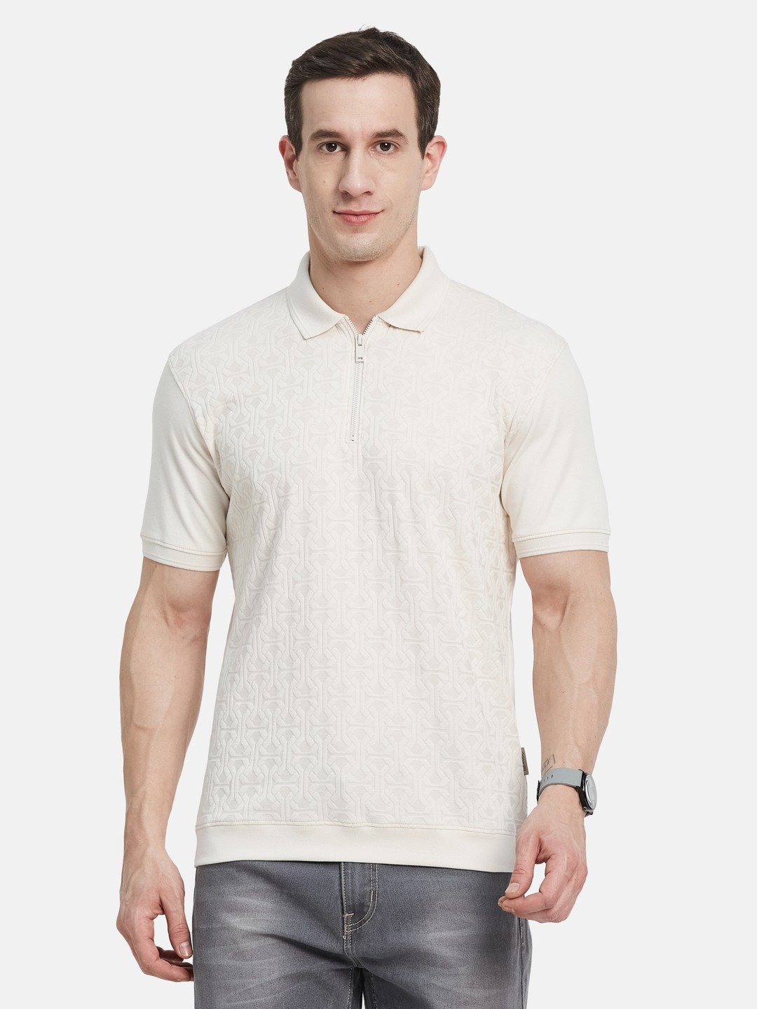 GRAPHIC PRINTED HALF-ZIP T-SHIRT