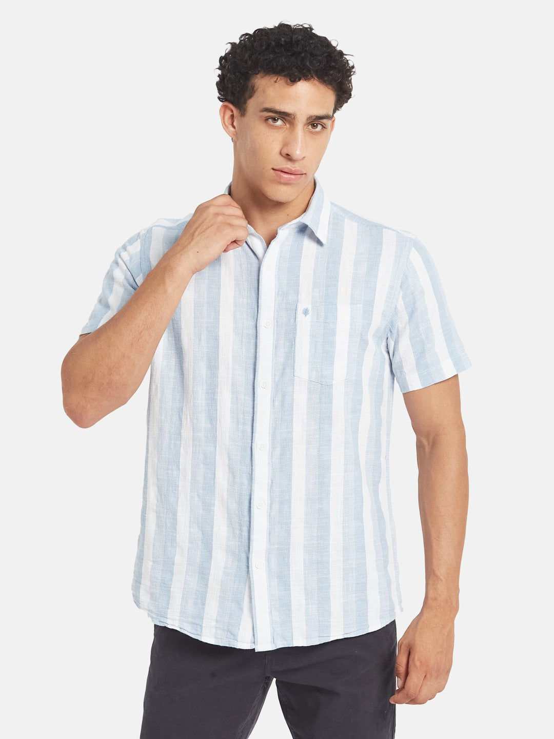 METTLE Men Vertical Striped Spread Collar Cotton Casual Shirt