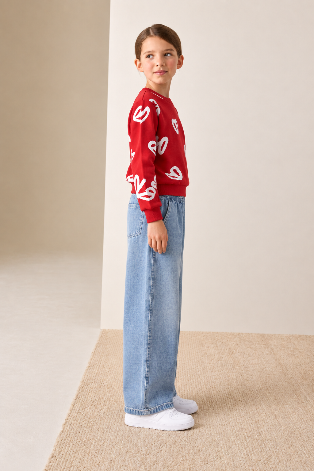 Junior Girls Brick Heart Print Brushed Cotton Fleece Sweatshirt – Regular Fit