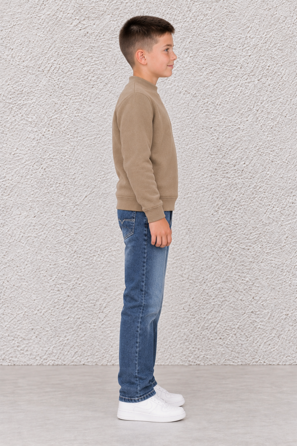 Junior Boys’ Dark Blue Straight Fit Jeans – Mid-Rise Washed Denim