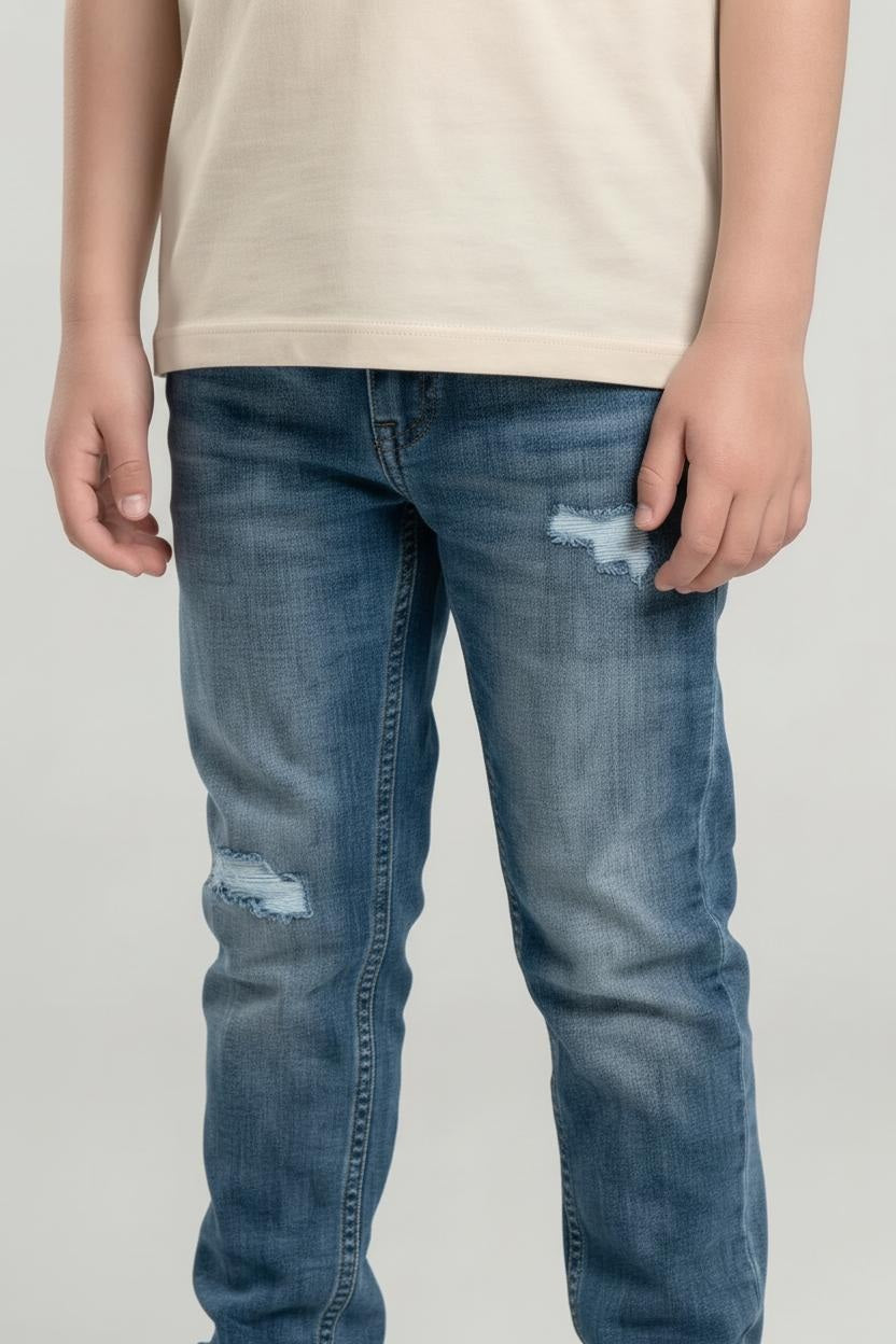 Boy Dirty Blue Solid Jeans
