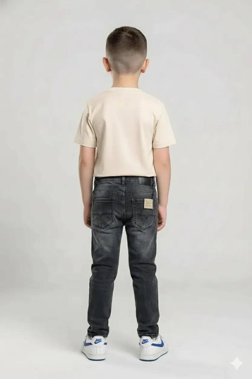 Boy Carbon Solid Jeans