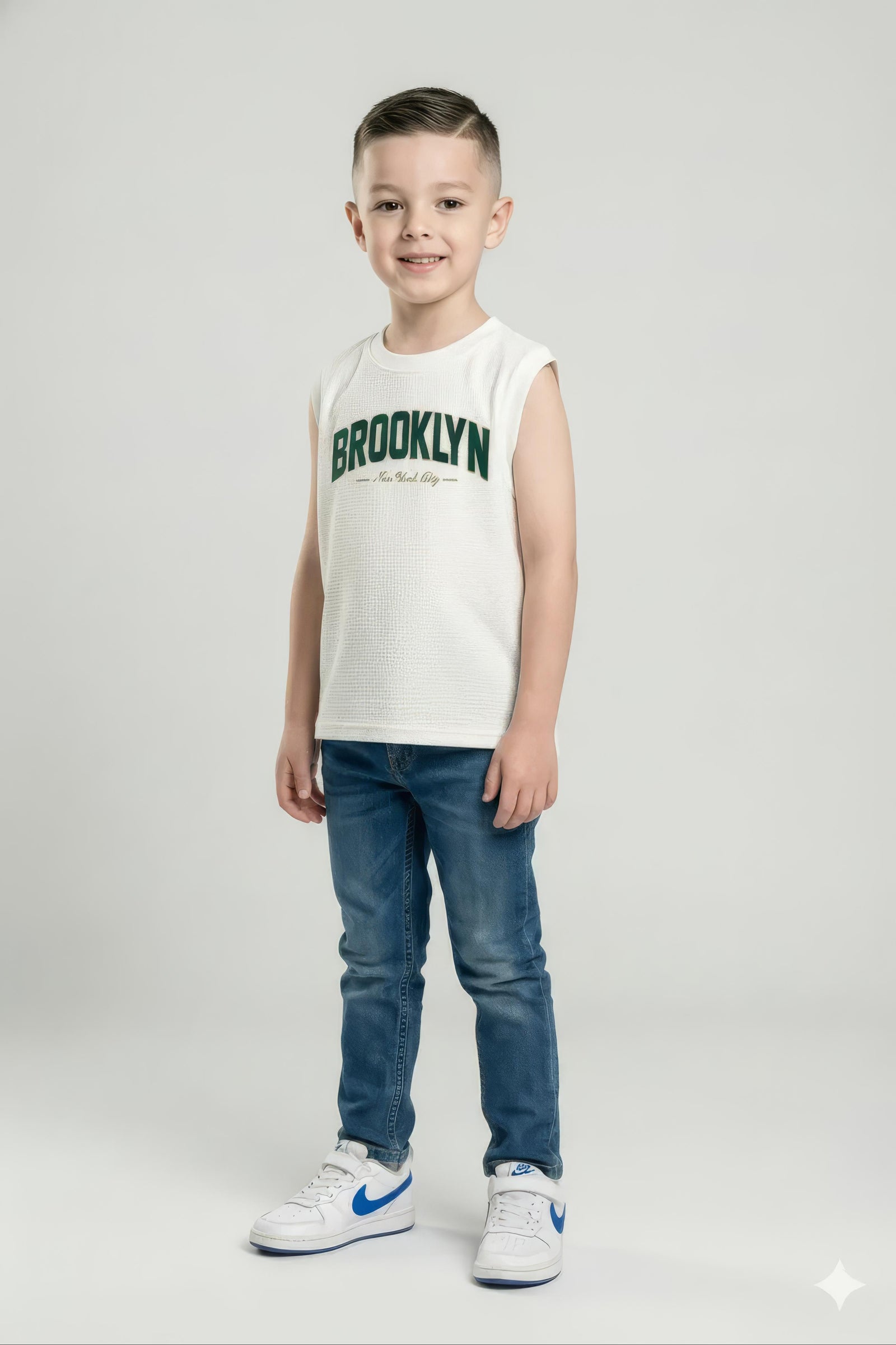 Boys Off White Printed Round Neck T-shirt