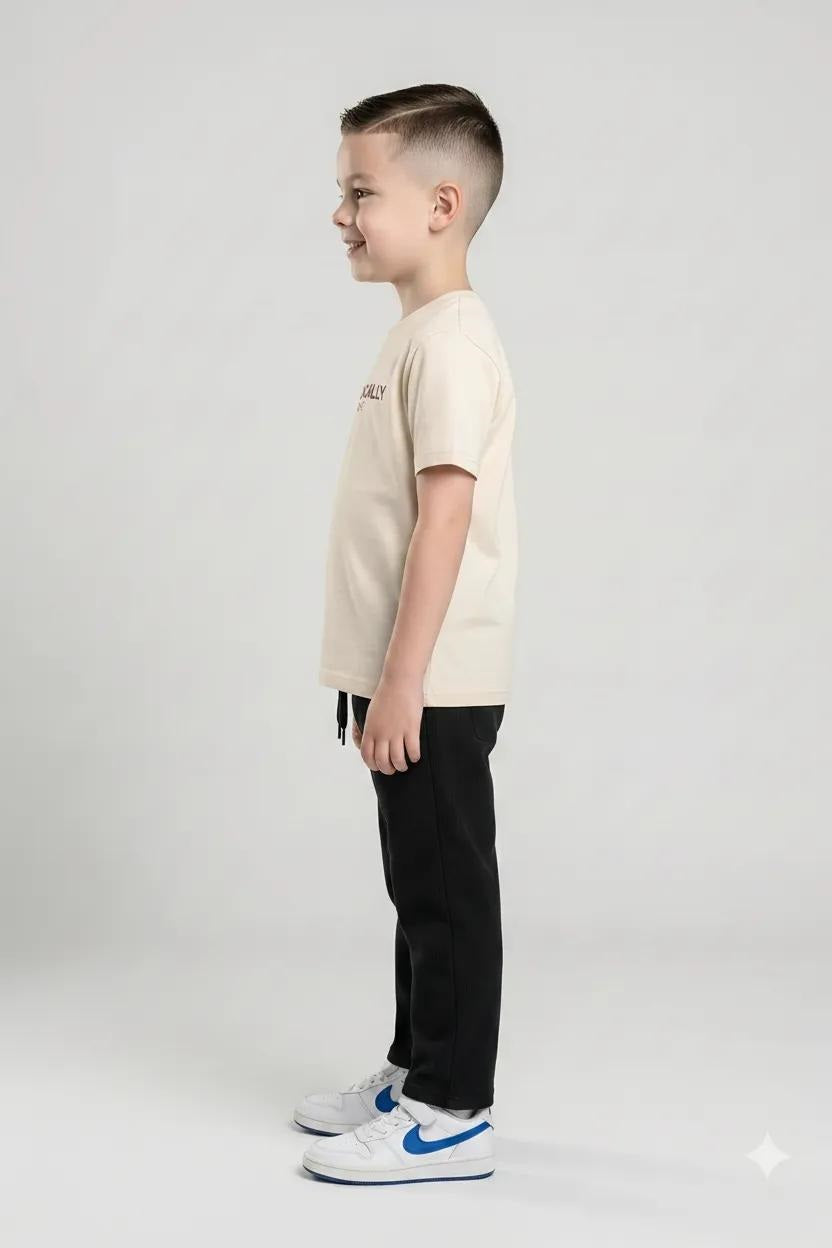 Boys Black Regular Fit Textured Joggers