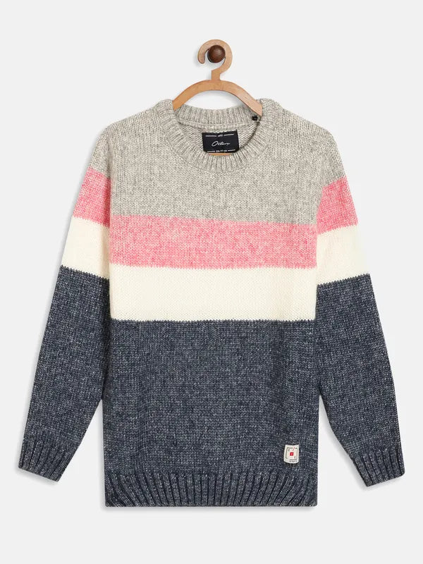 Boys Colourblocked Pullover Sweaters