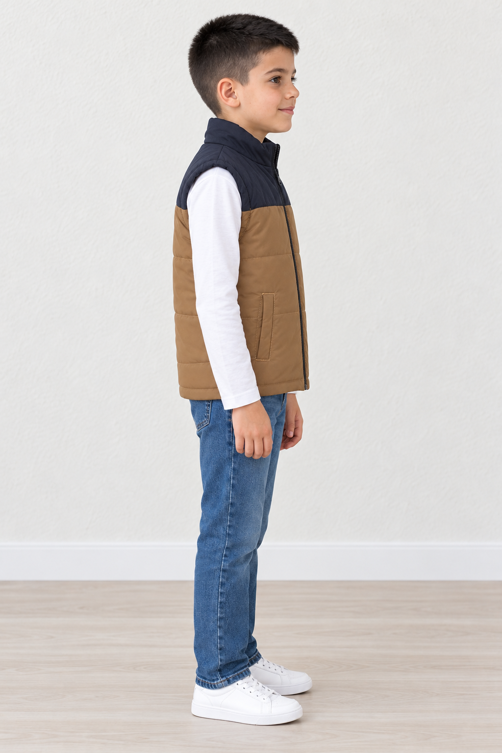 Junior Boys’ Woven Quilted Full-Zip Gilet – Navy